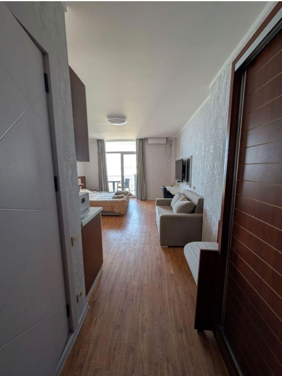 Orbi Sea Towers — студия 33 кв.м, 26 этаж, панорамный вид на море