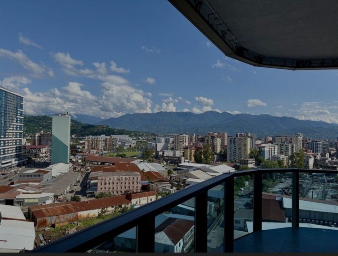 Bagrationi Residence — студия 37 кв.м, 16 этаж, вид на горы