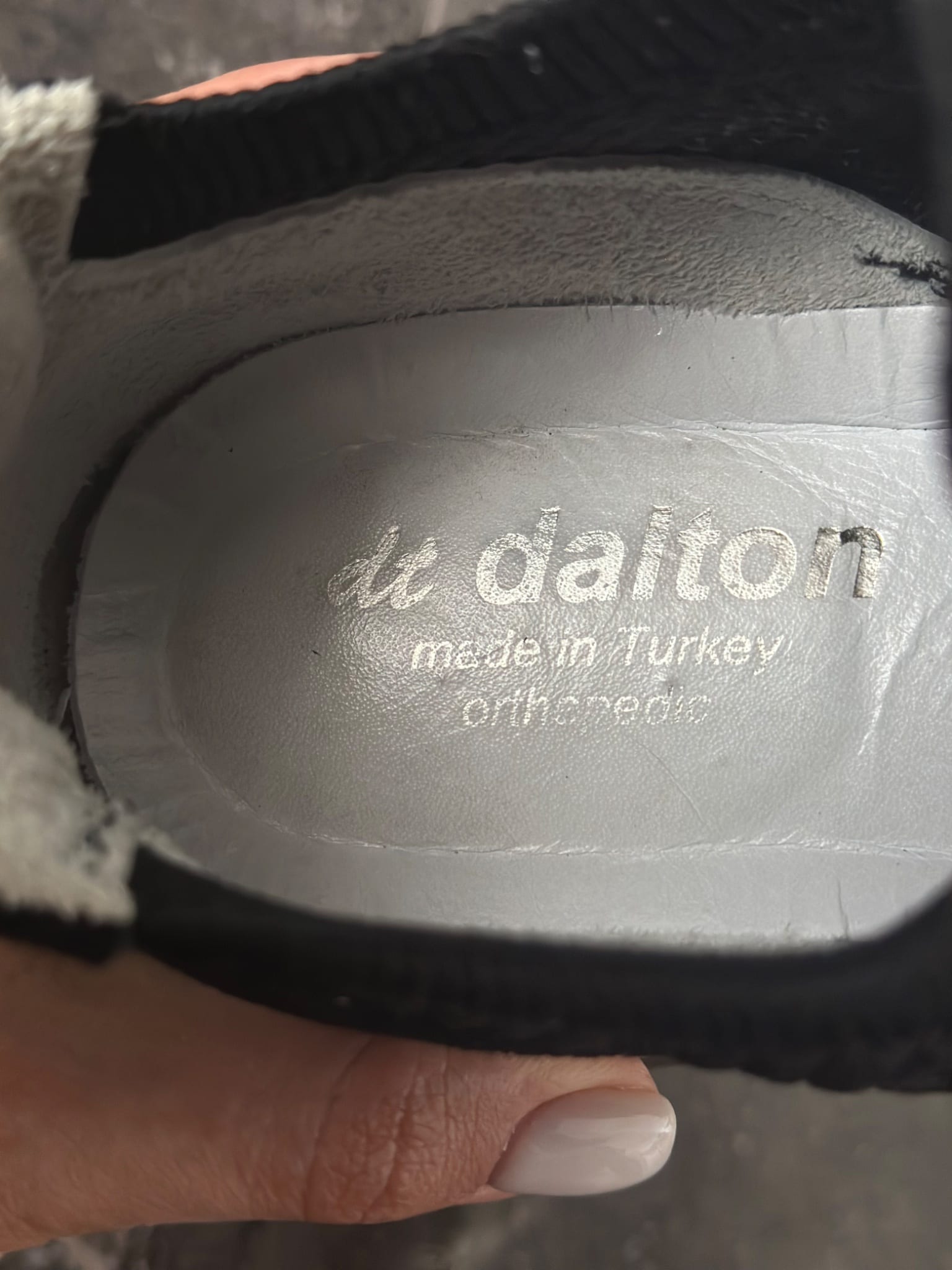 ортопедические  кроссовки  Dalton